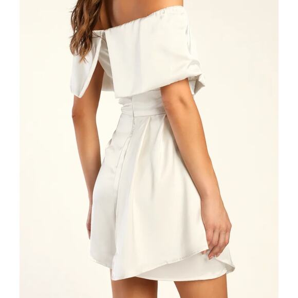 Lulus Satin Off-the-Shoulder Mini Dress Ivory Size Small NEW - Picture 2 of 13